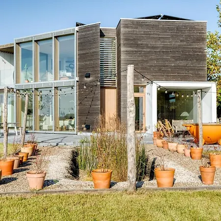 Hout - Architectenwoning Met Grote Panorama Tuin - Design Hot Tub Optioneel